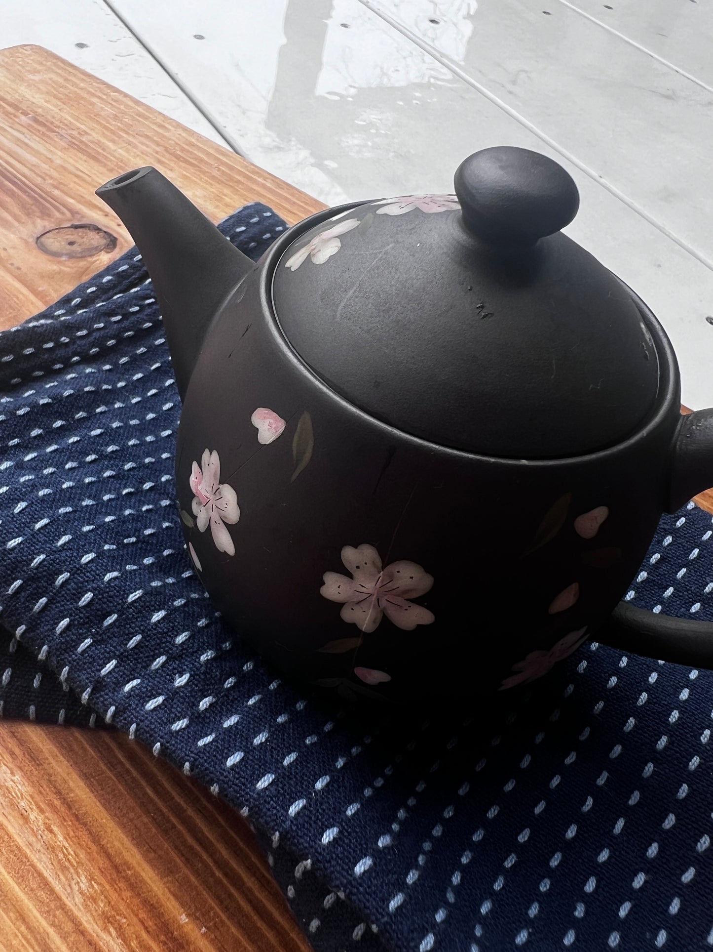 Handpainted Tokoname ware Teapot | 260ml